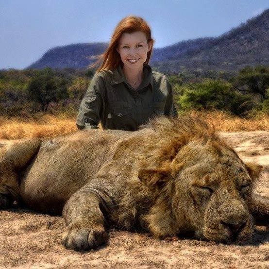 DEAD LION