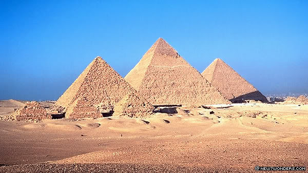 giza plateau