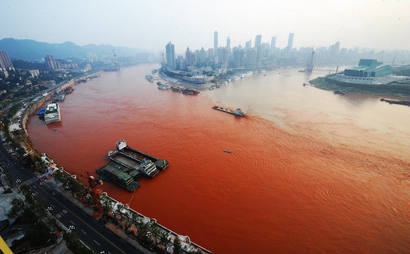 yanktze river red