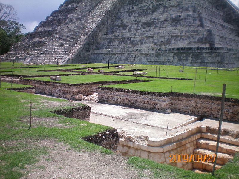 2009 CHICHEN ITZA EXCAVATION