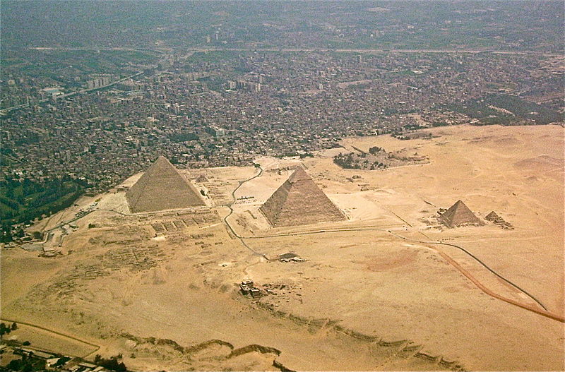Giza pyramid plateau