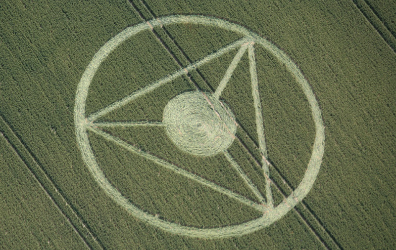 HACKPIN CROP CIRCLE 7-15-13