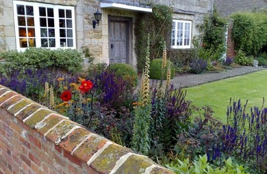 Garden in Oxford designed by Alice Bowe