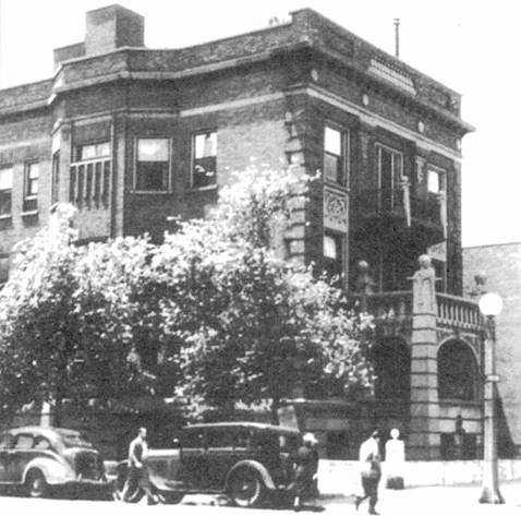 Sadler Building -Diversey Pkwy